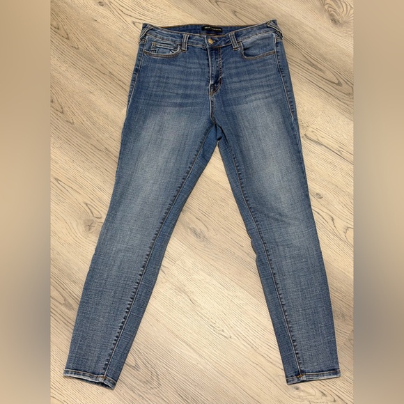 NEW True Religion Jeans Halle High Rise Super Skinny Medium Wash Size 30 / 10 - Picture 5 of 11